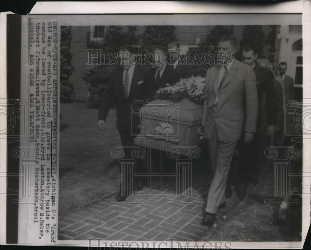 1946 Press Photo Fielding H. Yost carried to grave in Ann Arbor, Michigan - Historic Images