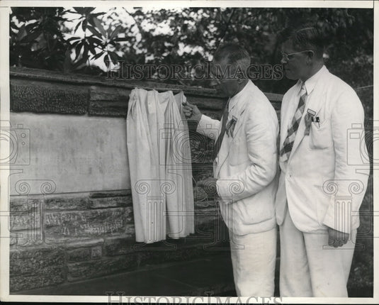 1937 Press Photo William Thomson 1st President/Natl. Assoc Gardeners& Harold - Historic Images