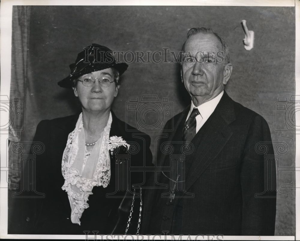 1938 Press Photo Mr &amp; Mrs Daniel Roper US Minister to Canada, vacation - Historic Images