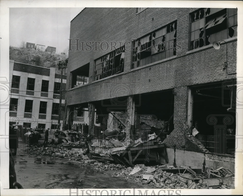 1941 Press Photo Spencer Kellog an sons Co. Chemical Plant Explosion Edgewater, - Historic Images