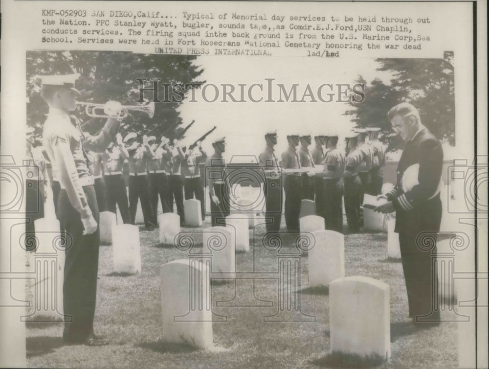 1953 Press Photo Memorial Day Services at Fort Rosecrans National Cemetary - Historic Images