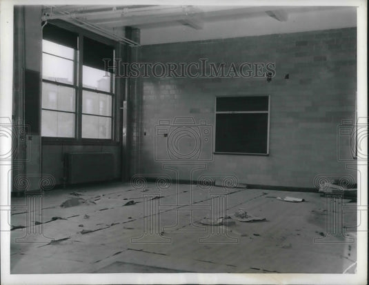 1941 Press Photo General View of School's Machine Shop Minus Machinery - Historic Images