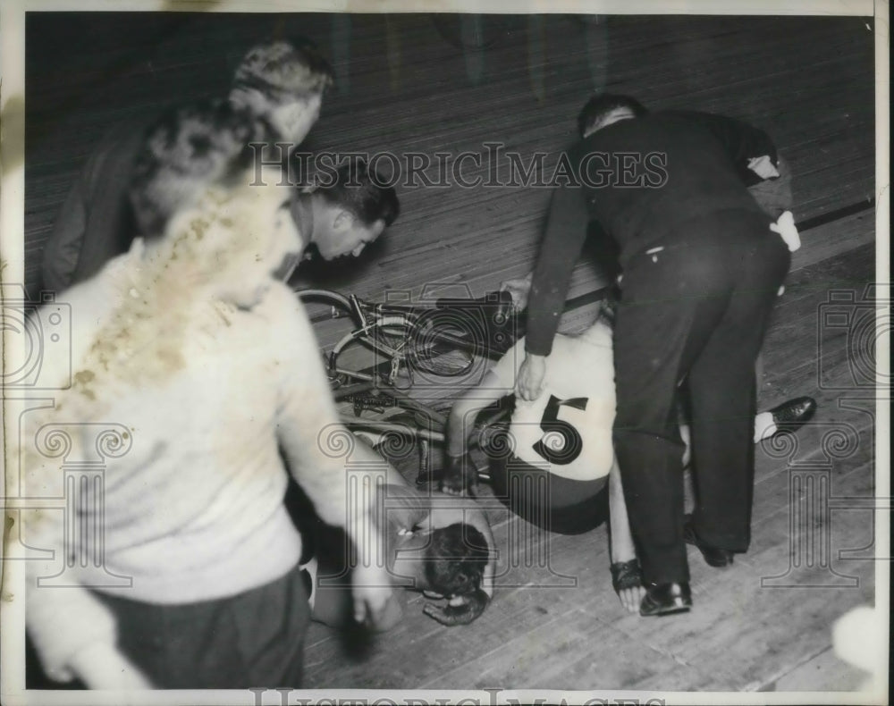 1936 Louis Dohen and Grisseppi Olmo at Six Day Bike Racers - Historic Images