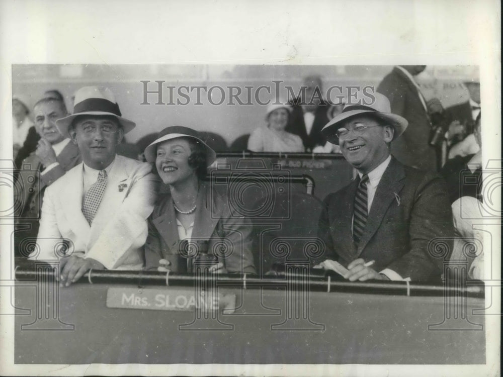 1933 Press Photo Socialites Teixeira De Mattos And Edgar Leonard At Hileah Race - Historic Images