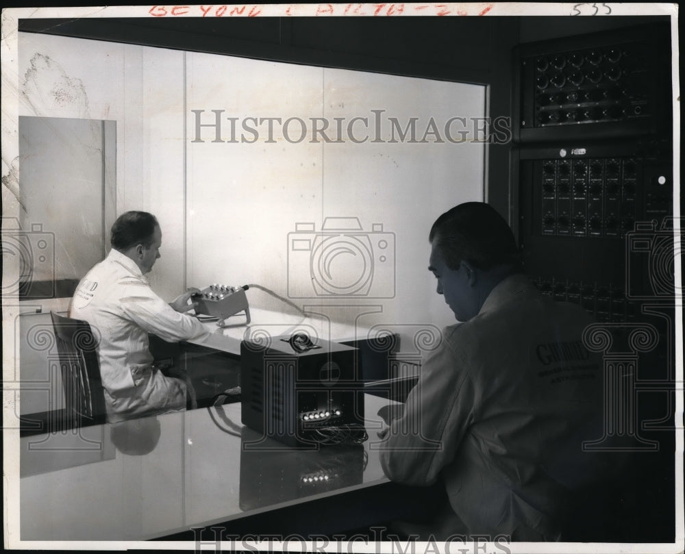 Press Photo NASA Technician Checks Control For Astronaut Problem Timing - Historic Images