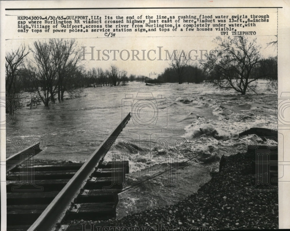 1965 Press Photo Gulfport Illinois Flooding Over Railroads - Historic Images