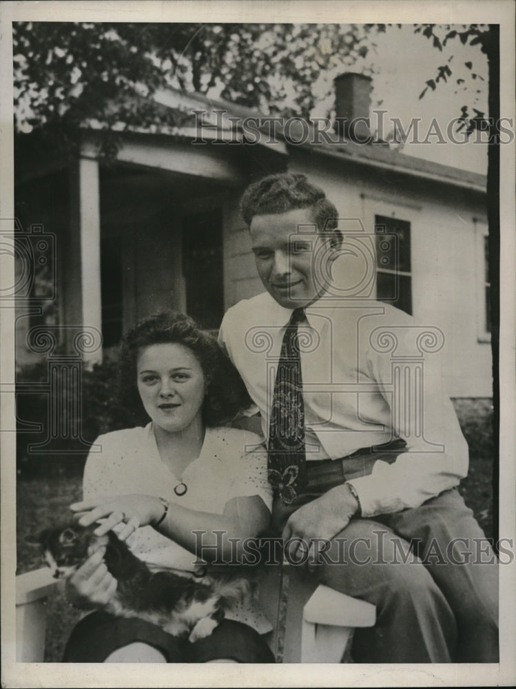 1945 Press Photo Gordon John Eichorn, Star Farmer of America, Marion, Ohio - Historic Images