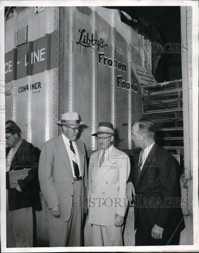 1955 Press Photo Continental Freezer Warehouse 3 tons shipment to Venezuela. - Historic Images