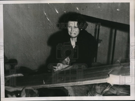 1938 Press Photo Texarkana, Ark Viva O'Donald after tornado destroyed her home - Historic Images