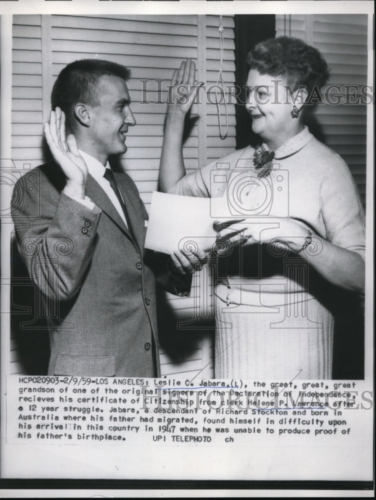 1959 Press Photo Leslie Jabara gets his certificate of citizenship From Halene - Historic Images