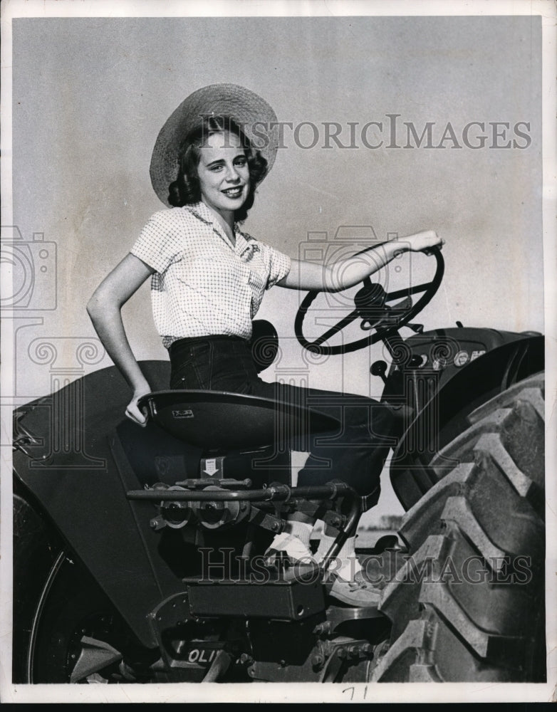 1949 Press Photo pair of rubber torsional springs developed by US Rubber Com - Historic Images