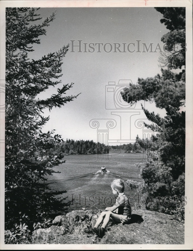 1963 Press Photo Lake of the Woods in Canada Kenora district - Historic Images