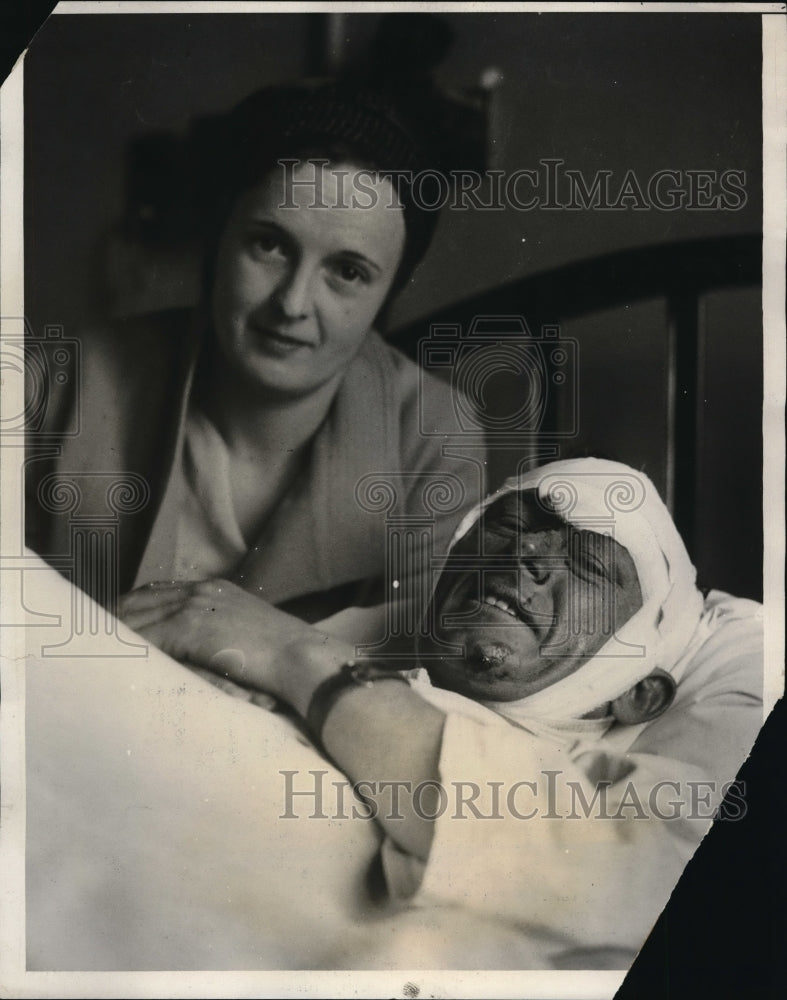 1931 Press Photo Crash Pilot and Mrs Sam Taylor at Elyria Hospital in 
Ohio - Historic Images