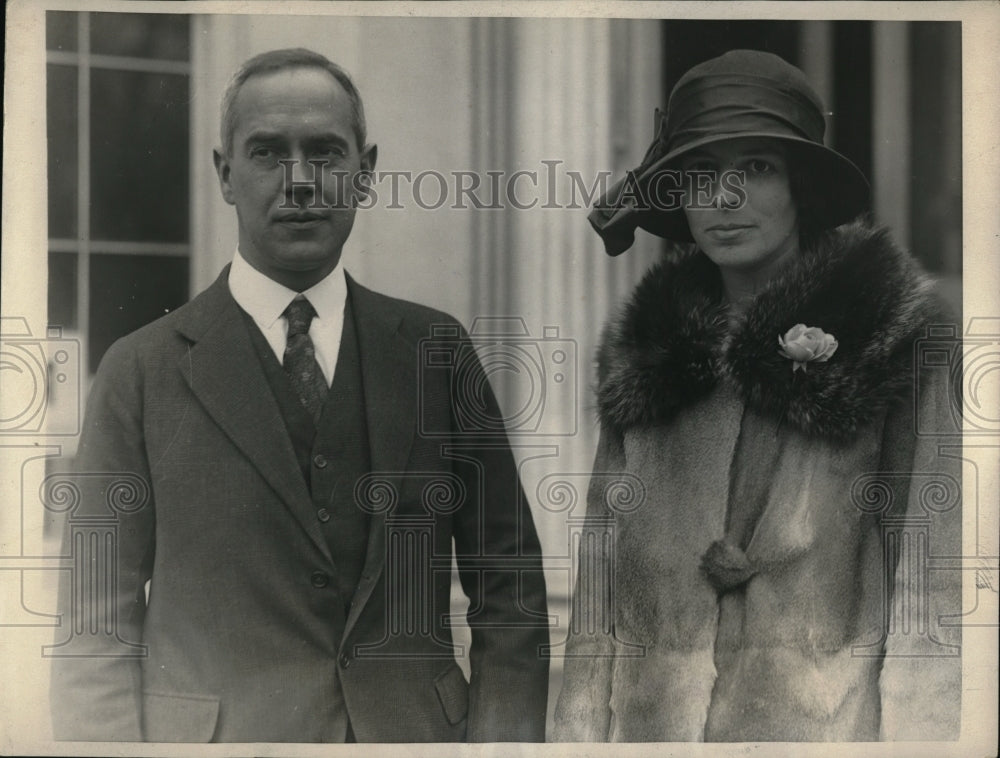 1934 Press Photo Amb &amp; Mrs Washburn Childs visit at the White House - Historic Images