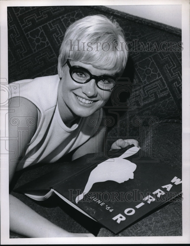 1969 Press Photo Kathleen Kovach, Teacher for the Warriors - Historic Images