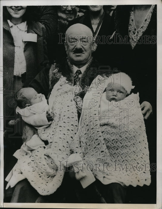 1934 Press Photo Arthur Willis, 2 months old, Dennis Sadler, 3 months old - Historic Images
