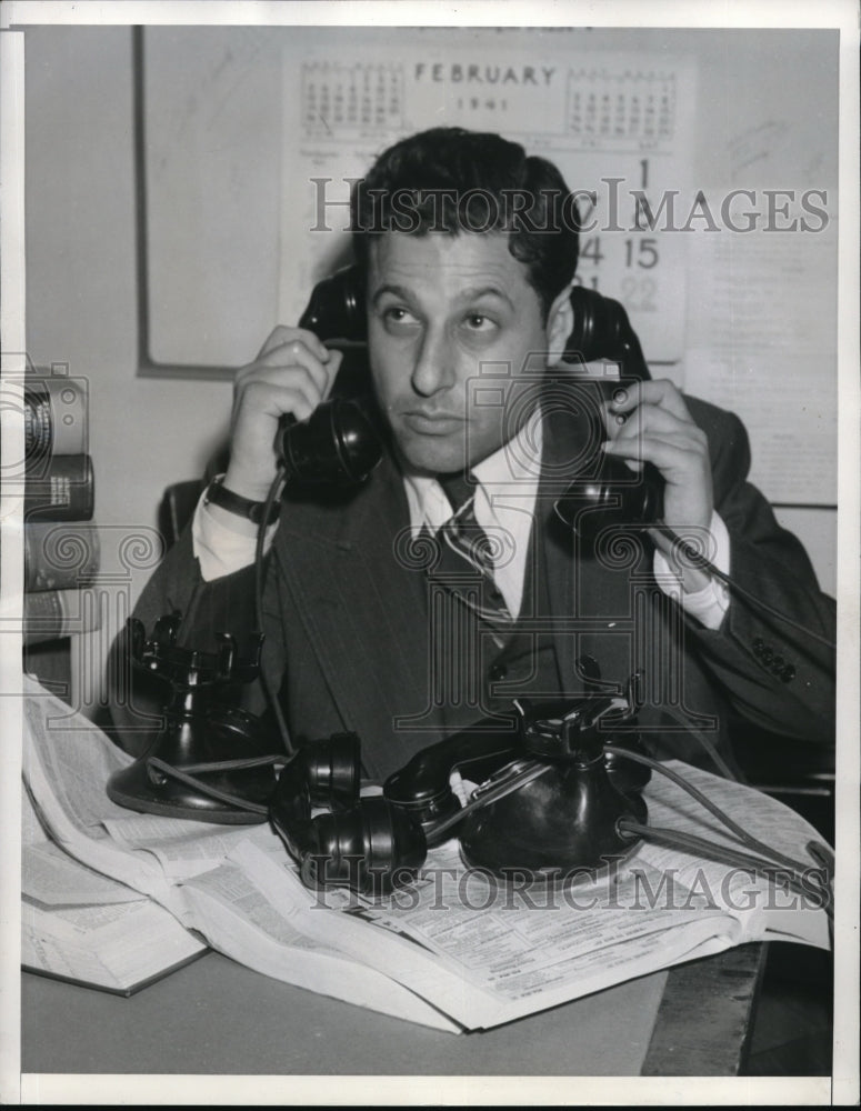 1941 Press Photo Attorney Joe Orloff Moans About Selective Service Deferment - Historic Images