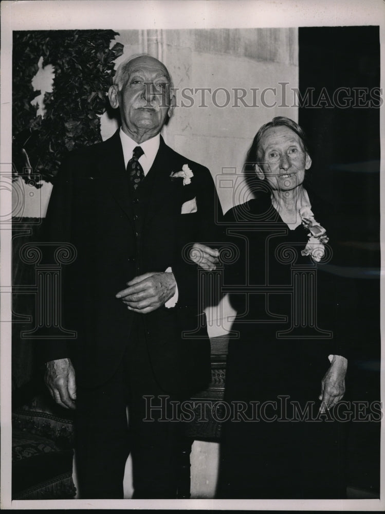 1935 Press Photo 60th wedding anniversary of Mr. and Mrs. Michael Gold - Historic Images