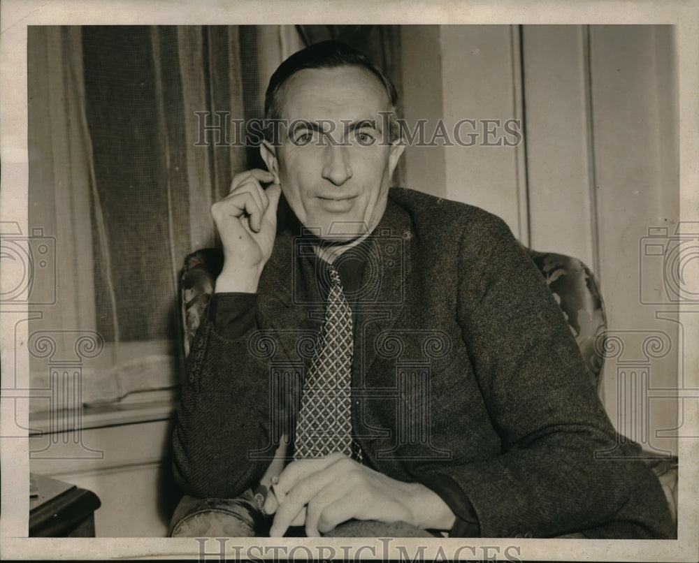 1939 Press Photo Liam Flaherdy Author - Historic Images