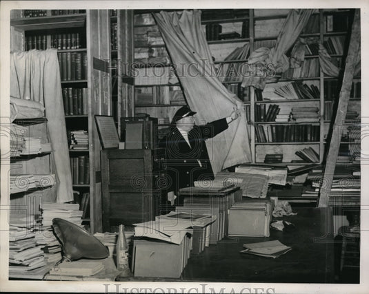 1947 Press Photo Case Insitute of Technology declared a fire hazard - Historic Images