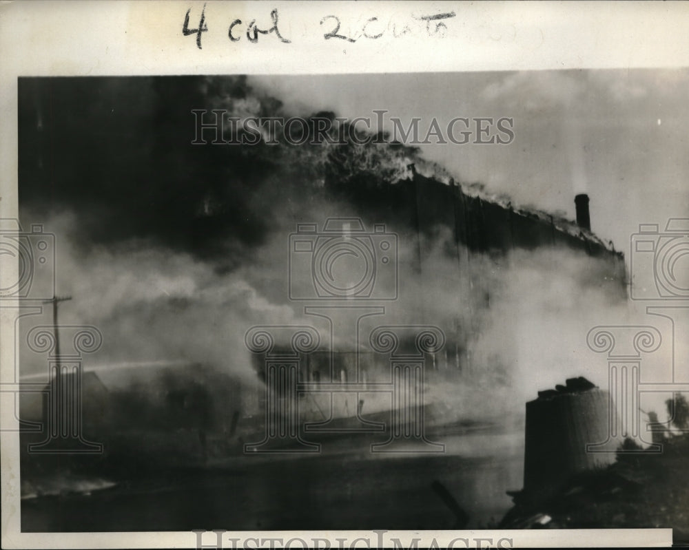 1932 Press Photo Chicago Fire Burning Elevator Started - Historic Images