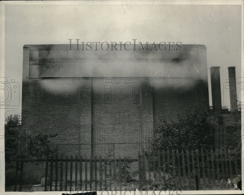 1927 Press Photo The Sterling Bran Company building - Historic Images