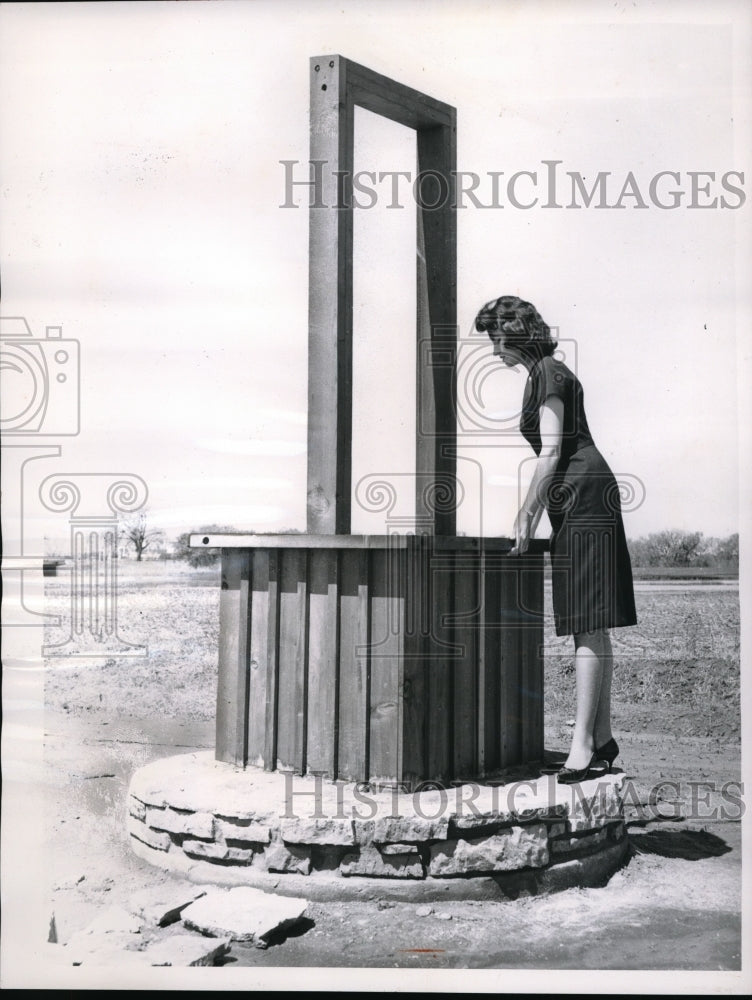 1961 Buffalo Bill Mathewson well on Santa Fe trail in Kansas-Historic Images