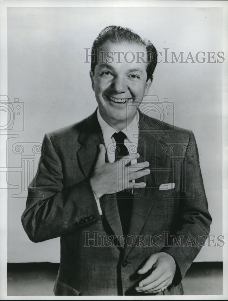 1961 Actor Joey Adams  - Historic Images