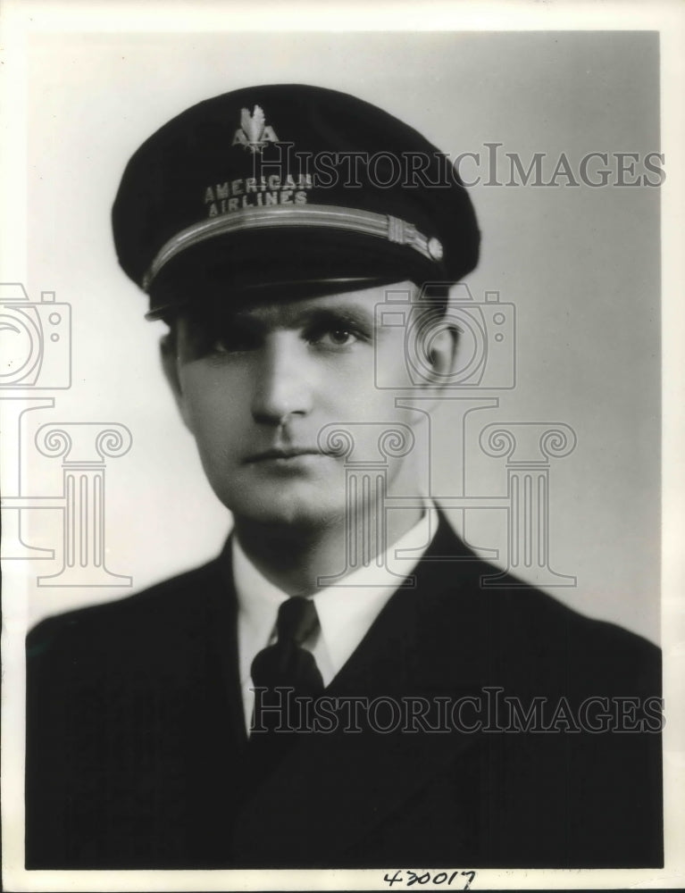 1938 Press Photo Wallace H Talbot Pilot American Airlines - Historic Images