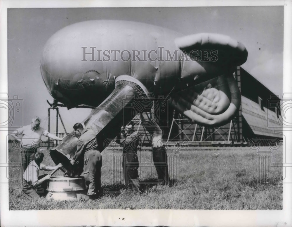 1957 Press Photo Agricultural Research Station in Rothampsted, England - Historic Images