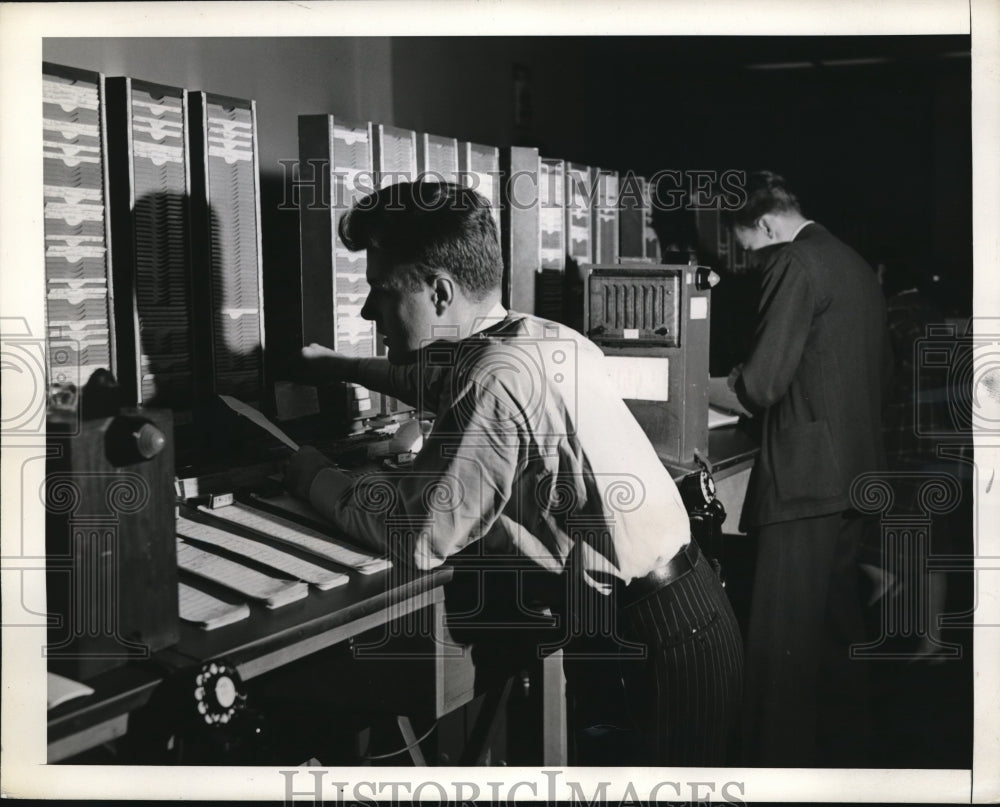 1942 Edward Donovan, reservation cards for flights, American Airline - Historic Images