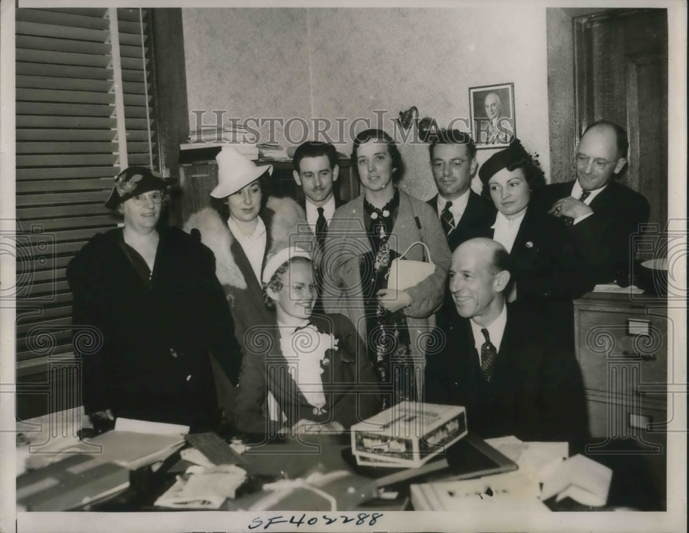 1937 California, Nneg. committee for 11 cannery companies workers - Historic Images