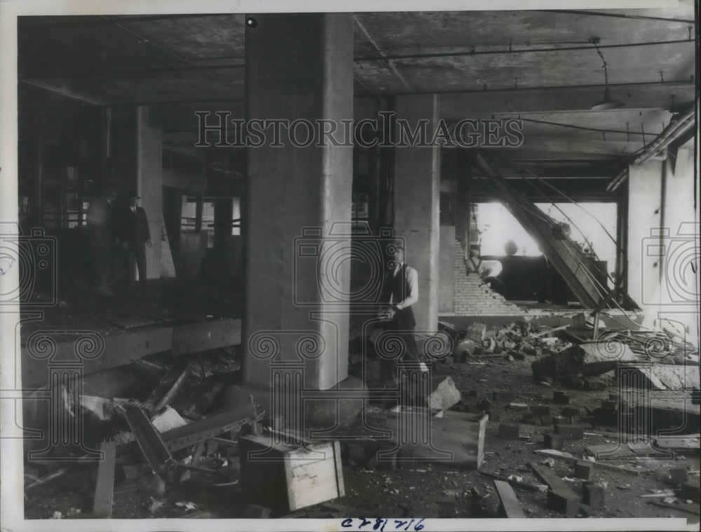 1934 Central Cold storage plant blast, 1 killed, 14 injured - Historic Images