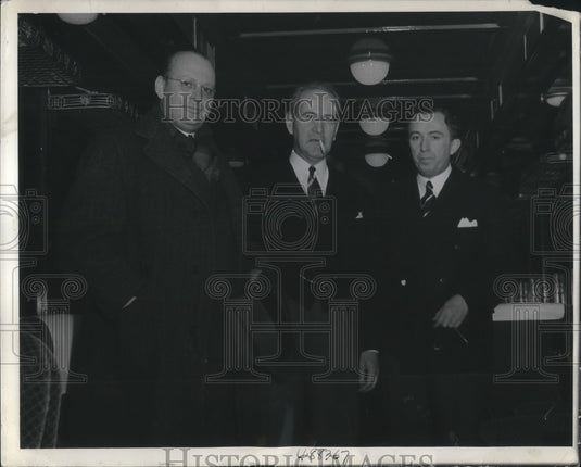 1939 Press Photo Brazil's foreign minister and coffee representatives - Historic Images