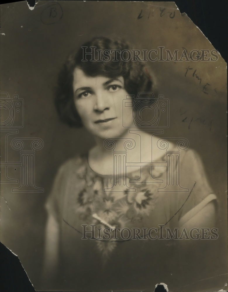 1927 Press Photo Mrs. J.L. Free - Historic Images