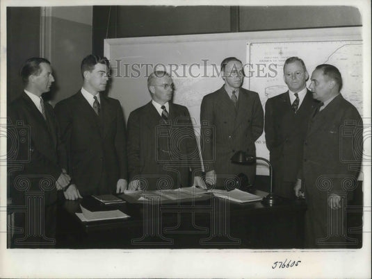 1940 Press Photo Albany ny, Selective Service System conference, (l to r) Edward-Historic Images