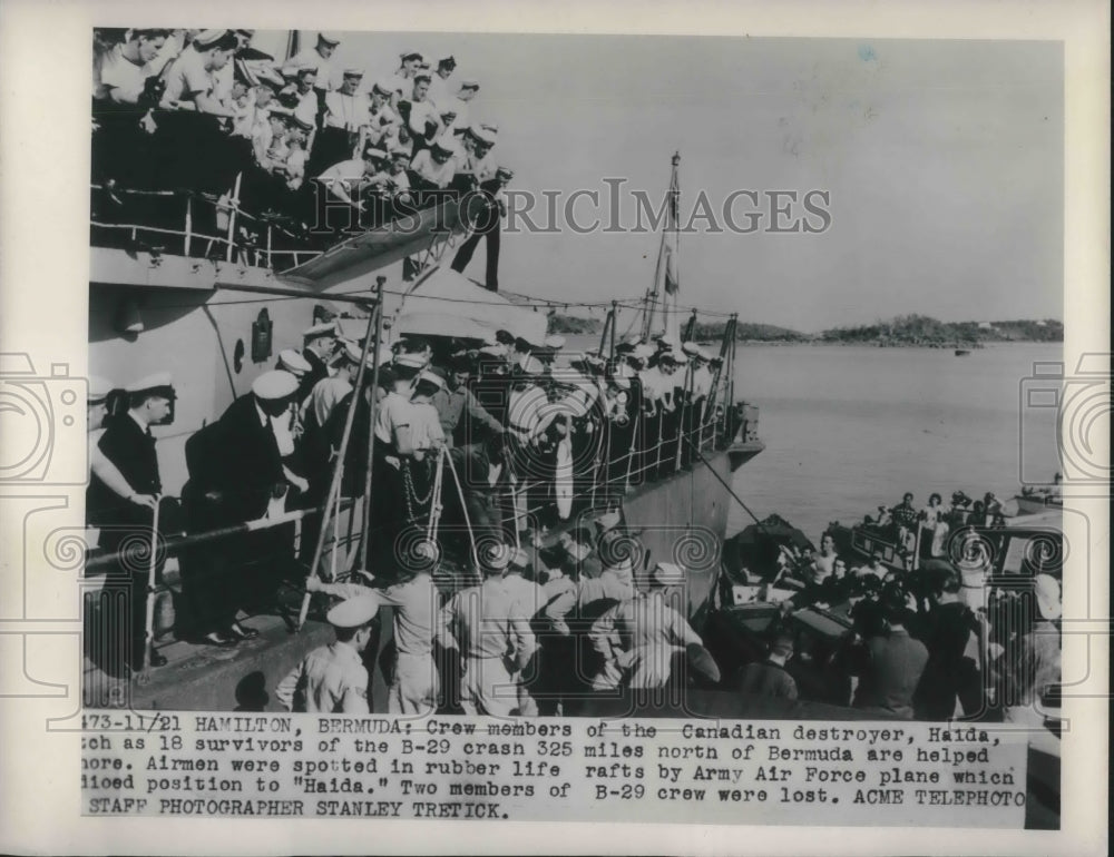 1949 Press Photo Crew members of the Canadian destroyer, Haida - Historic Images