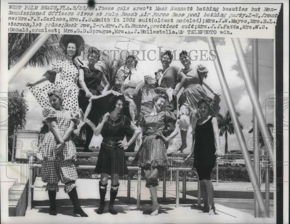 1957 Non-Commissioned Officers wives at Palm Beach bathing party - Historic Images