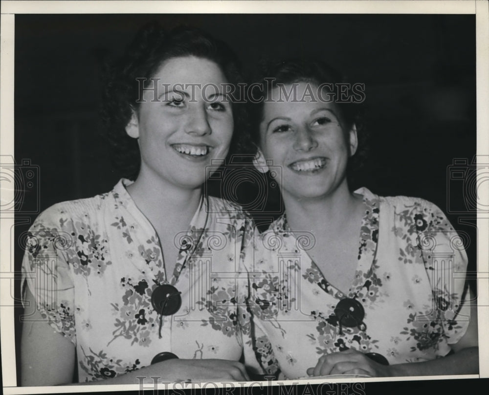 1937 Press Photo Sybil Drake &amp; Harriet Drake Myers, kids of Rev. Farris Kelley - Historic Images