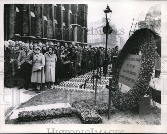 1957 Media Photo Dedication Service Empire Field of Remembrance-Historic Images