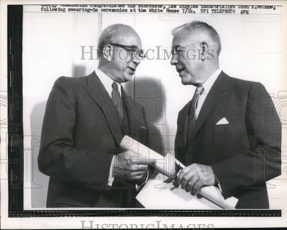 1958 Press Photo Lewis L. Strauss with  John A. McCone at the White House - Historic Images