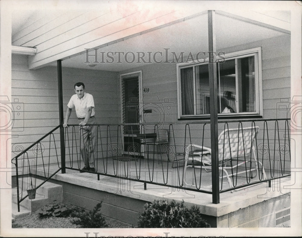 1967 Press Photo E.R. Yoskovich - Historic Images