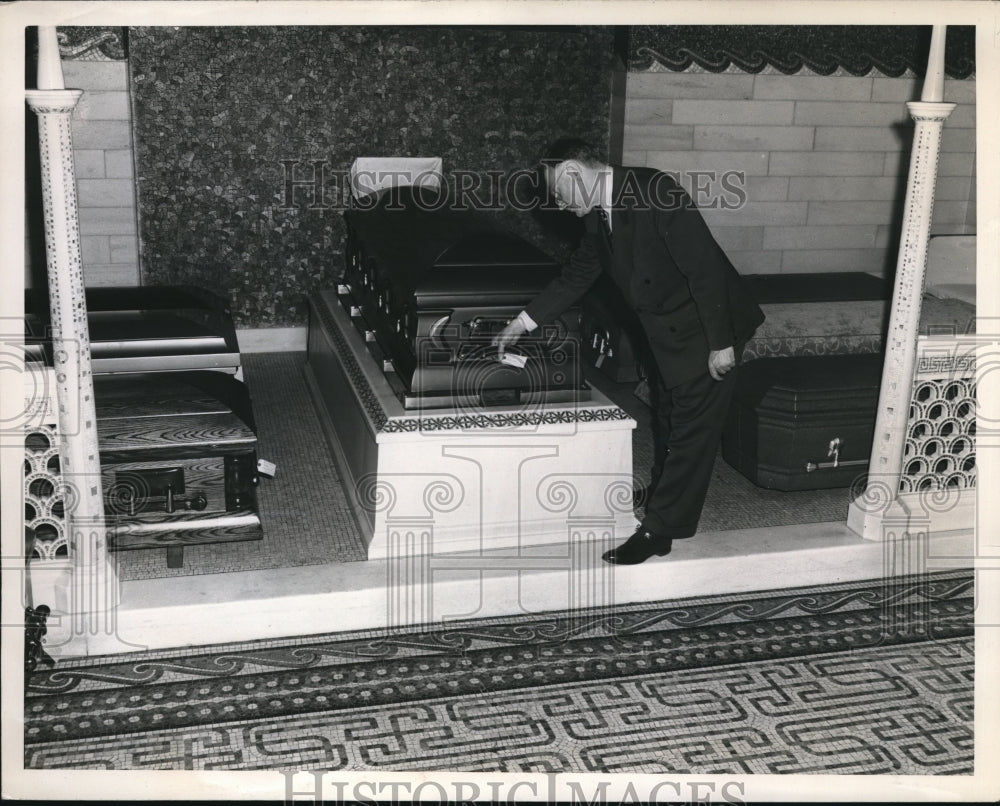 1947 Press Photo Wade Manor Chapel - Historic Images