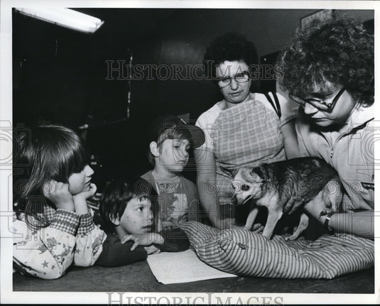 1937 Dr Beatrice Turk,dog Lady & kids & Mrs B Kossin - Historic Images