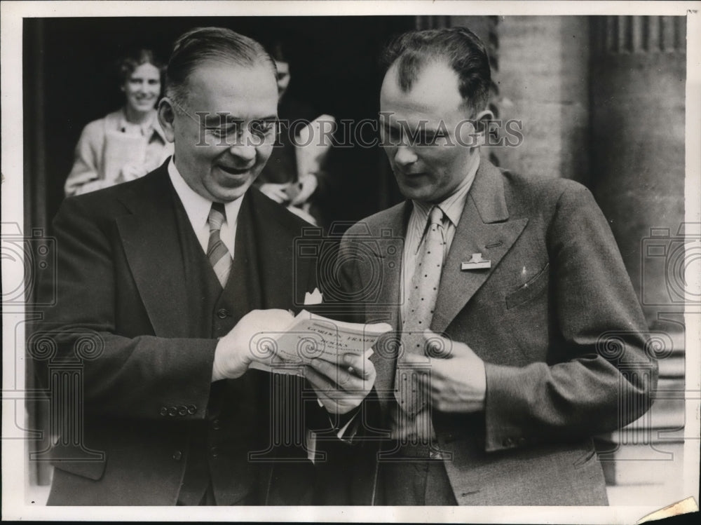 1938 Press Photo London Dr FR Moulton, Christian Vilsgard at Cambridge - Historic Images