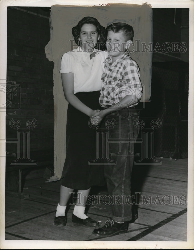 1950 Press Photo Audrey Del Col, Ben Gilyon Thomas Jefferson Junior High-Historic Images