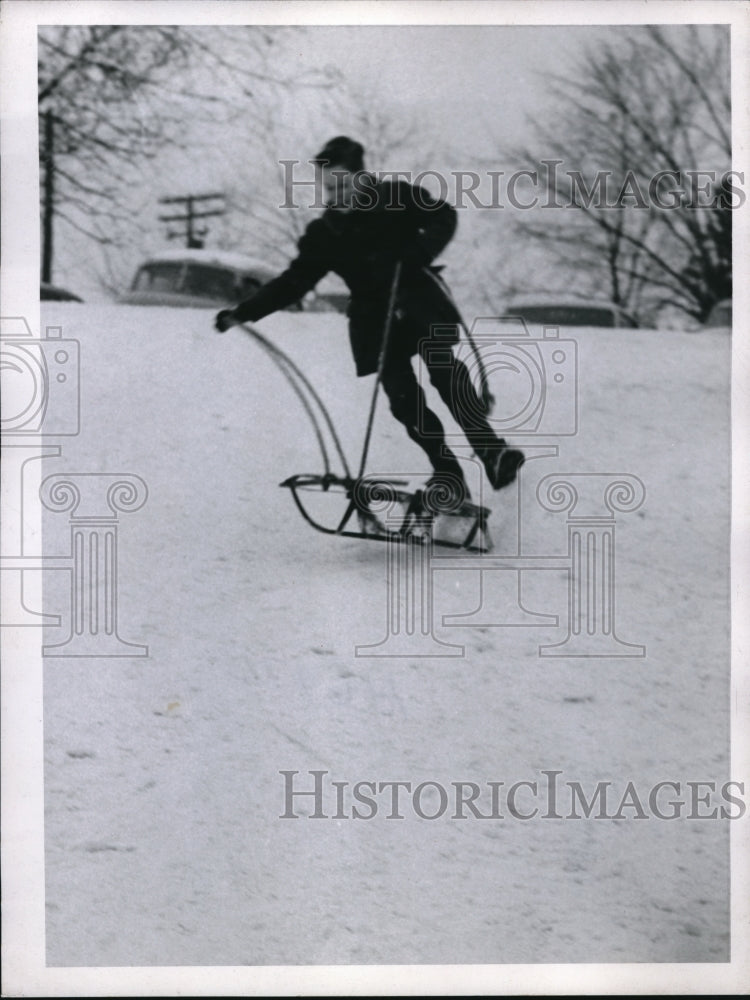 1956 Press Photo Roger Laske of Kensington Ave - Historic Images