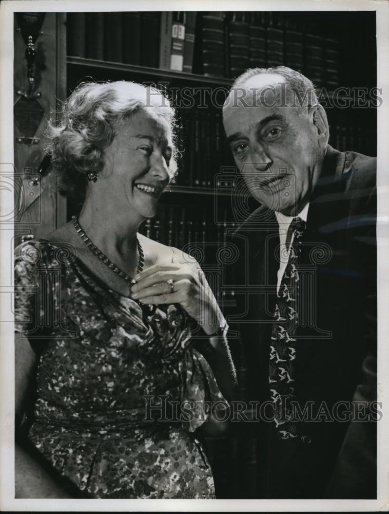 1963 Press Photo Robert Moses and Mrs. Francis J. Quillinan - Historic Images