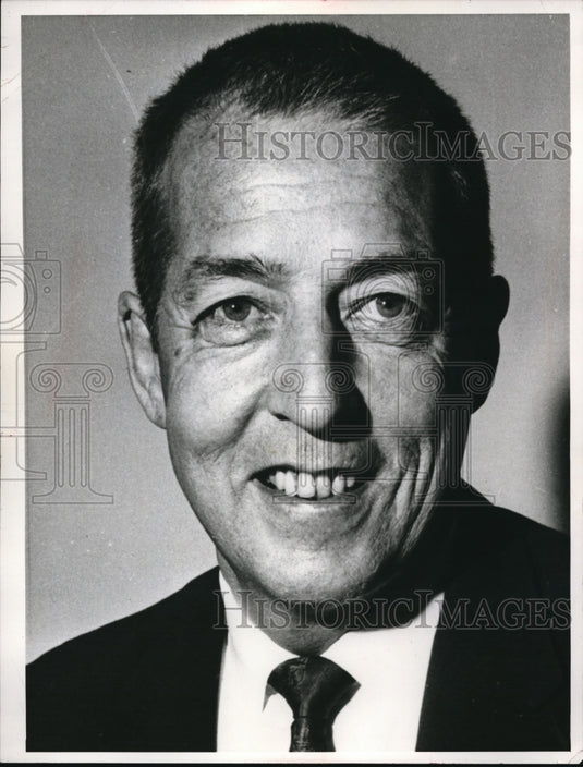 1964 Press Photo Joseph H McCann St Lawrence Seaway Development Corp Detroit - Historic Images