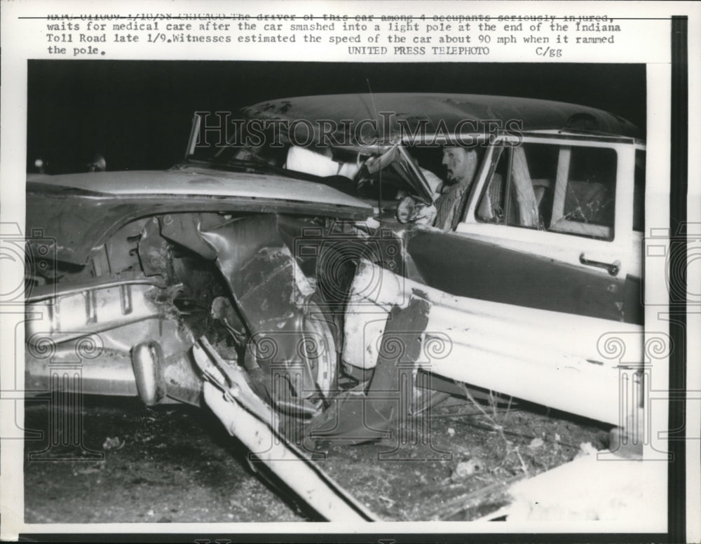 1938 Press Photo car rams into light pole 4 occupants seriously injured - Historic Images